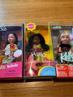 Huge NIB Kelly Club Lot Barbies Sister. Deidre, Belinda